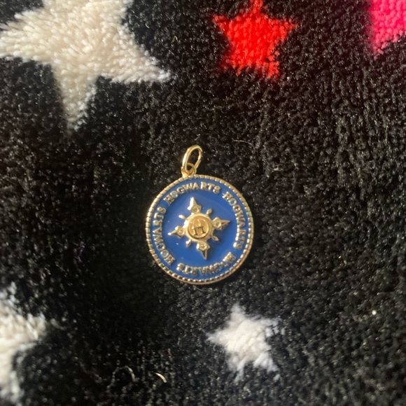 CHARMED AROMA Harry Potter Necklace Charm NEW - Picture 3 of 8